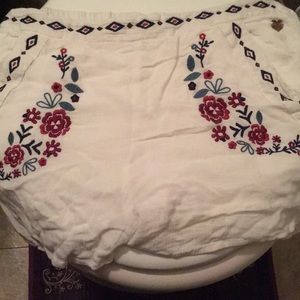 Kylie and Kendall shorts❗️